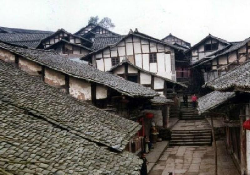 玩撞三国