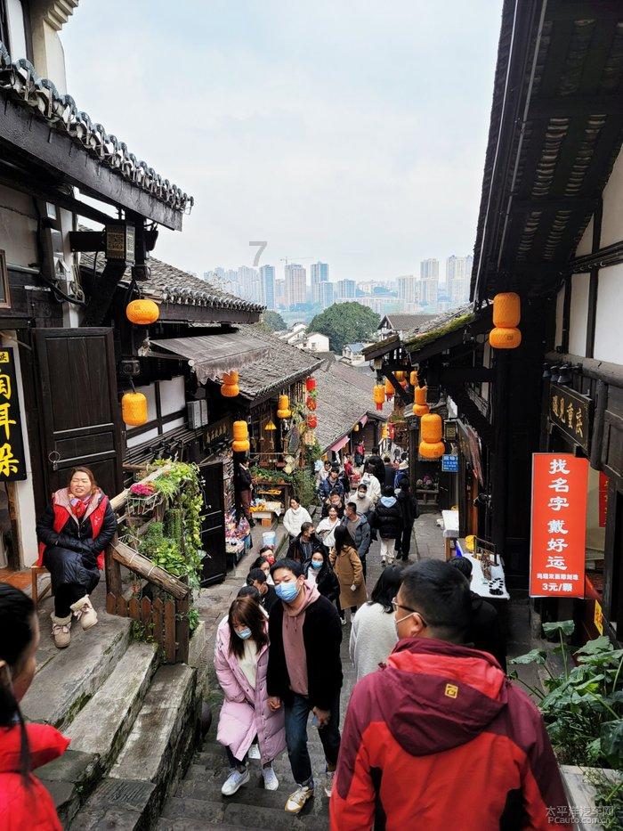 阴暗森林